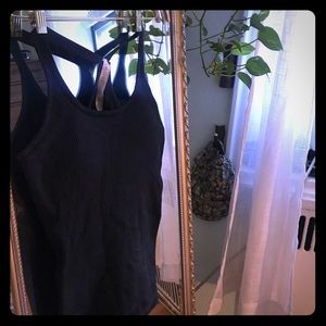 Lulu lemon black tank top built in bra